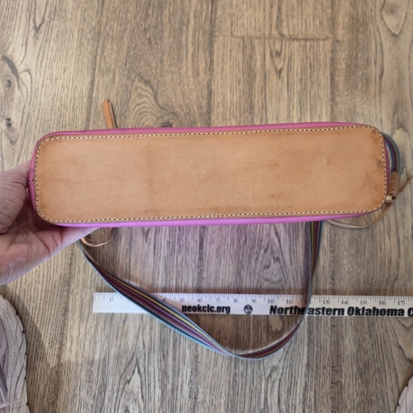 CONSUELA Downtown Crossbody Pinkie Purse Bag - Picture 5 of 16